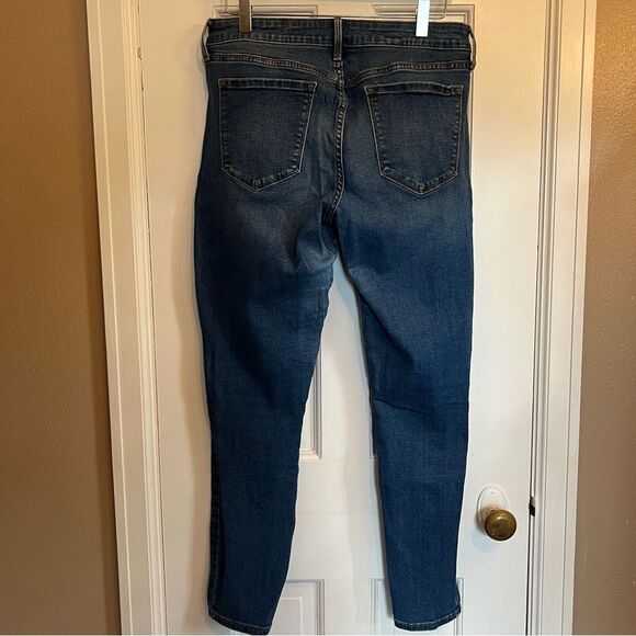 Old Navy Women's Rockstar Skinny Jeans - Picture 3 of 9